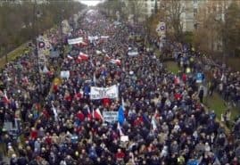 "Dobra zmiana", reż. Konrad Szołajski