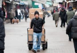 "Hanoi-Warszawa" reż. Katarzyna Klimkiewicz